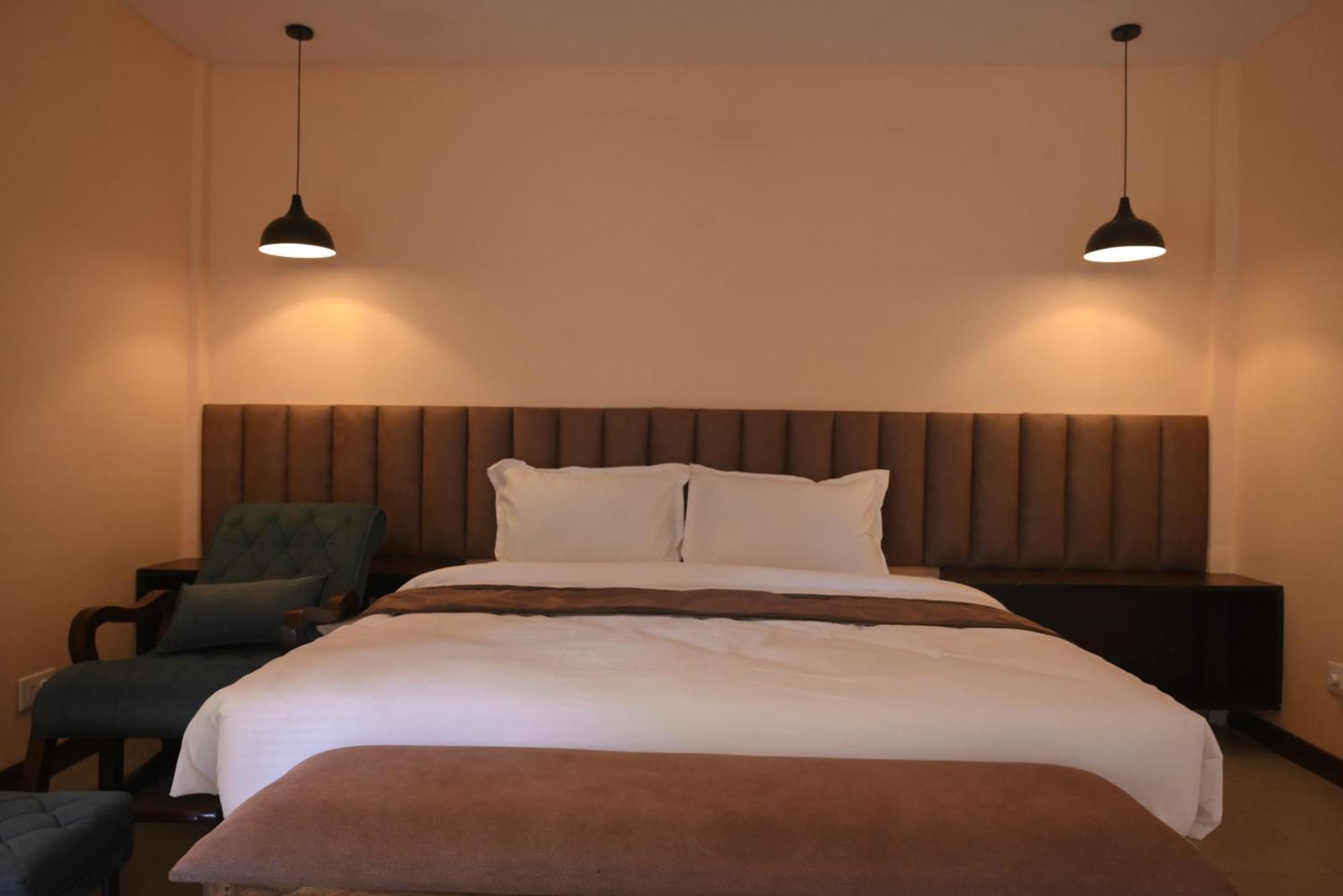 Landmark Woods Hotel Kāziranga Kültér fotó
